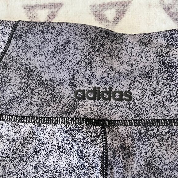 Adidas | NWT Feel Brilliant High Rise Gray Leggings - Picture 7 of 14